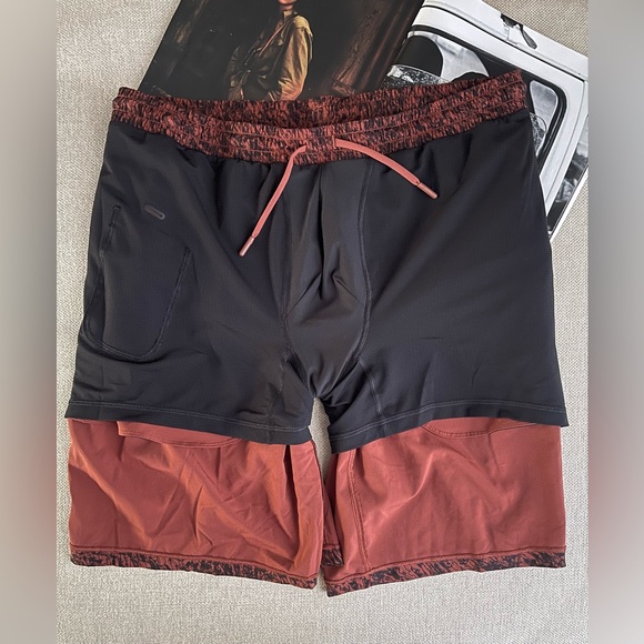 Lululemon Pace Breaker Lined Shorts 9” In Plateau Dark Terracotta Black Size XL - Picture 13 of 15